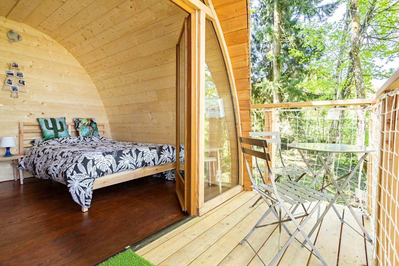 Monchateau Etoile, Hebergement Insolite Avec Spa Merlas Exterior photo